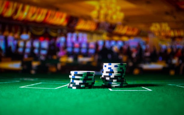 kuku toto platform interface showing sportsbook and live-dealer options